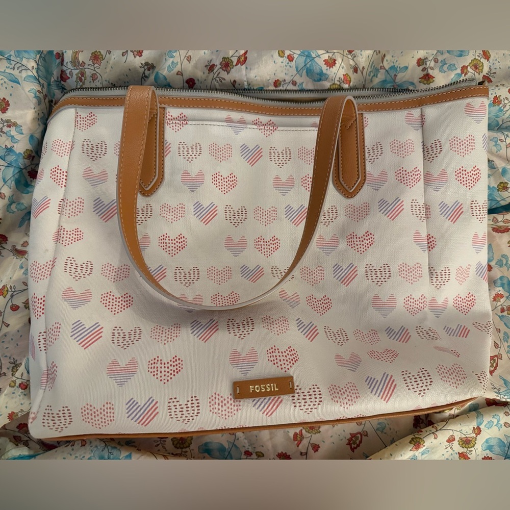 Fossil Tan and Pink Heart Tote- used - excellent out, good in —-hard to find!!